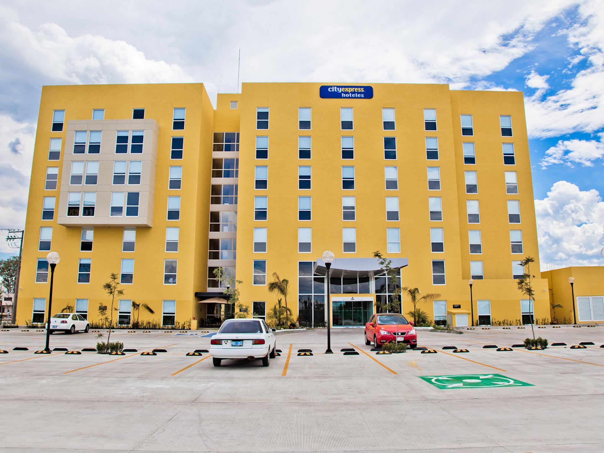 City Express By Marriott Salamanca Exteriér fotografie